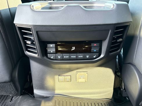 New 2026 Toyota Sequoia Platinum AWD/4WD image 12