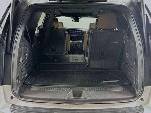 Used 2025 Chevrolet Tahoe High Country w/ Sun And Tow Package image 26