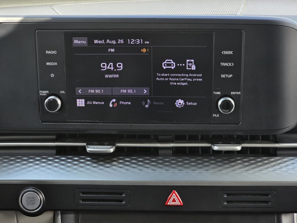 Certified 2022 Kia Carnival LX FWD image 22