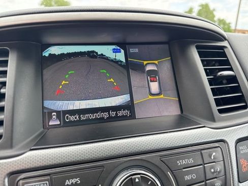 Used 2019 Nissan Pathfinder SL FWD image 20