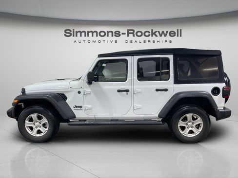 Used 2022 Jeep Wrangler Unlimited Sport image 8