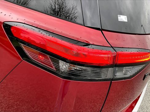 Used 2022 Nissan Pathfinder SL w/ Lighting Package (N92) image 27