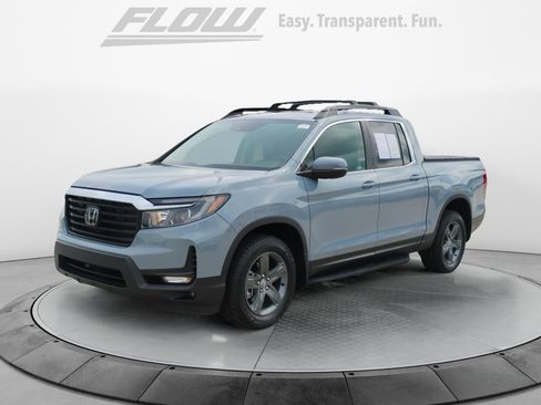 Certified 2023 Honda Ridgeline RTL image 3