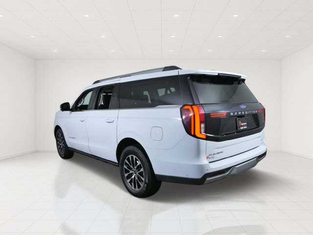 Certified 2025 Ford Expedition Max Platinum AWD/4WD image 4