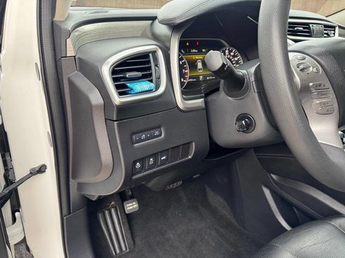 Used 2016 Nissan Murano Platinum w/ Platinum Technology Package FWD image 29