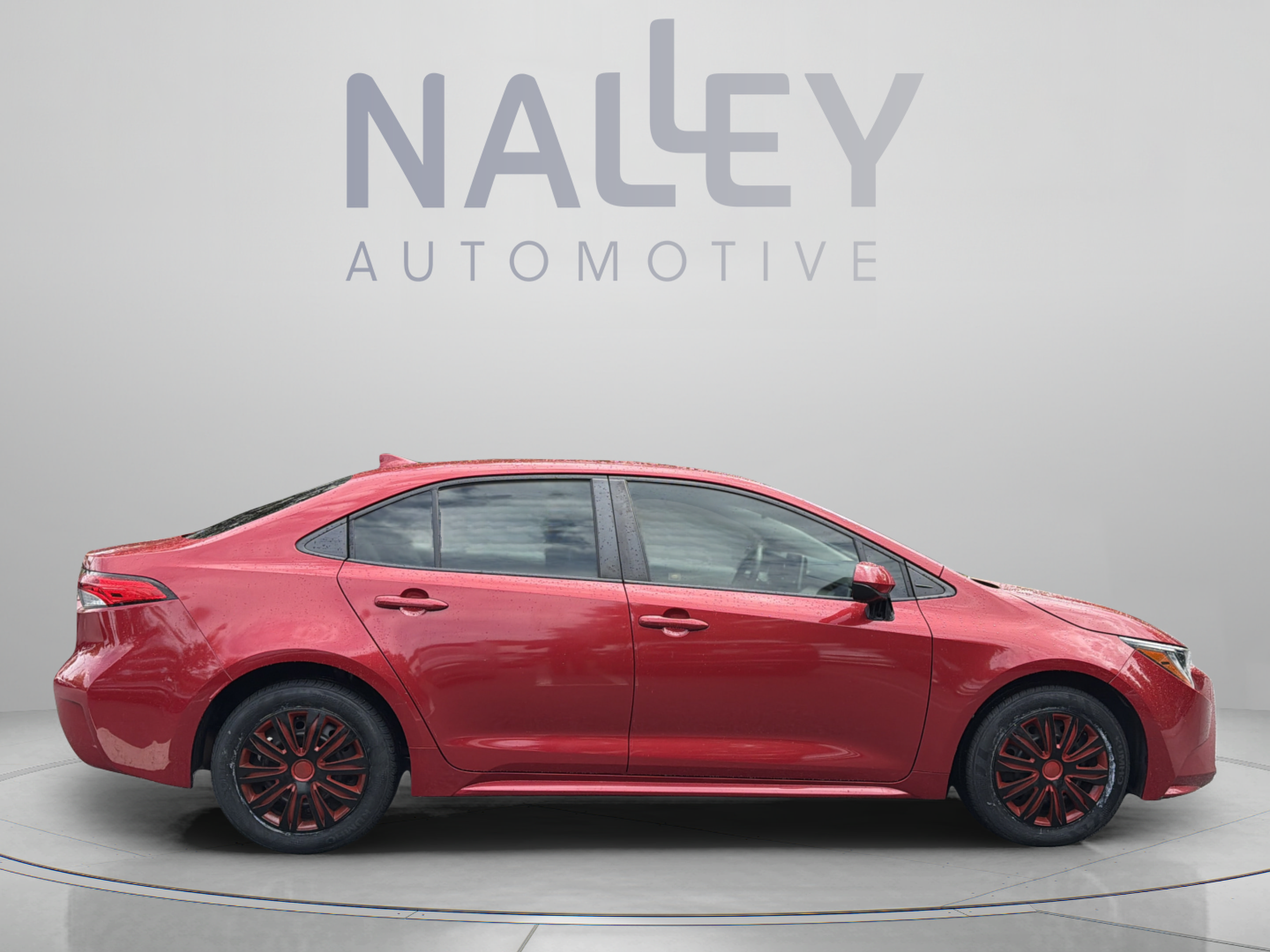 Used 2020 Toyota Corolla LE FWD image 6