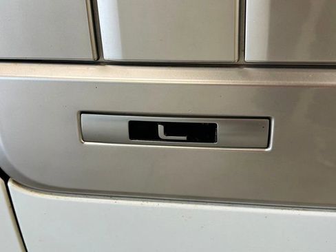 Used 2016 Land Rover Range Rover Long Wheelbase Supercharged image 47