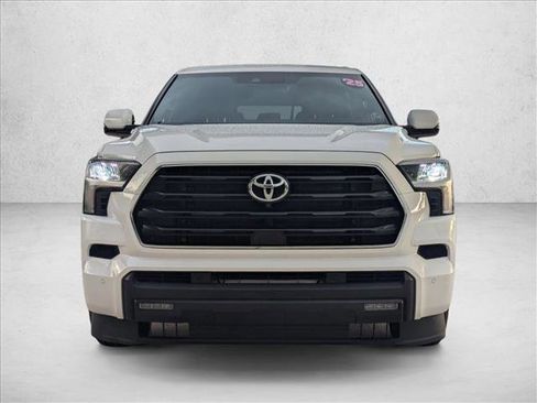 Certified 2025 Toyota Sequoia SR5 AWD/4WD image 2