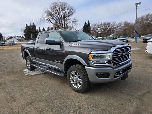 Used 2022 RAM 2500 Laramie AWD/4WD image 4