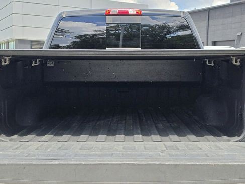 Used 2015 Chevrolet Silverado 1500 High Country w/ High Country Premium Package AWD/4WD image 33