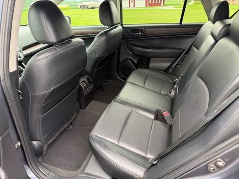 Used 2016 Subaru Outback 2.5i Limited w/ Protection Package #1 AWD/4WD image 18