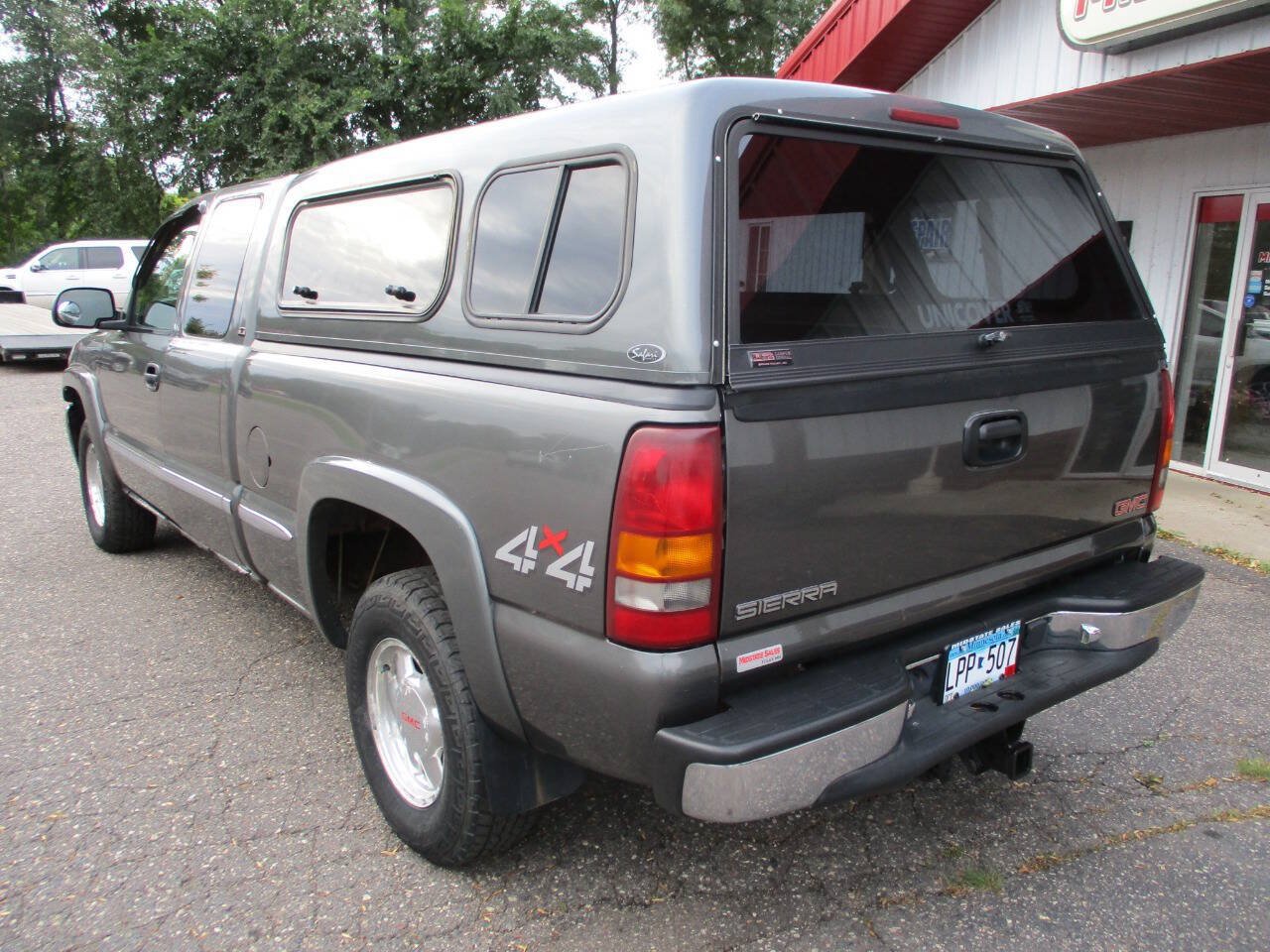 Used 2000 GMC Sierra 1500 4x4 Extended Cab w/ Convenience Plus Group image 6
