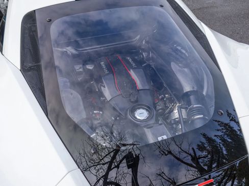Used 2020 Ferrari 488 Pista Coupe image 63
