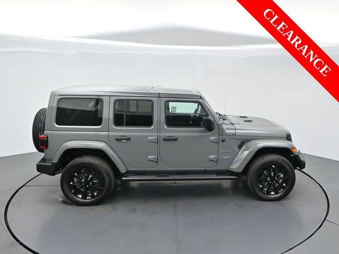 Used 2023 Jeep Wrangler Unlimited Sahara w/ Cold Weather Group image 58