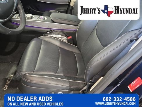 Used 2022 Genesis GV70 2.5T w/ Advanced Package AWD/4WD image 7