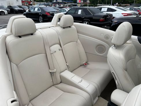 Used 2010 Lexus IS 250C RWD image 27