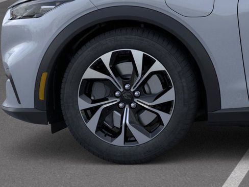 New 2026 Ford Mustang Mach-E Select image 19