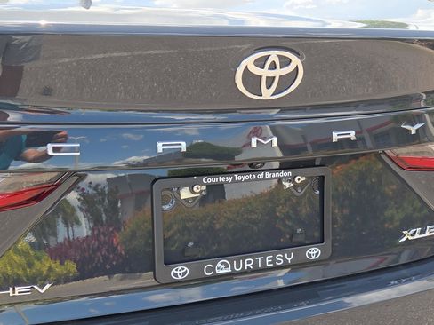 Certified 2026 Toyota Camry XLE FWD image 30