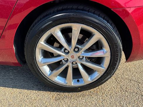 Used 2013 Cadillac XTS Premium AWD/4WD image 32