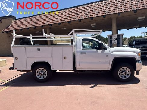 Used 2016 GMC Sierra 3500 2WD Regular Cab image 1