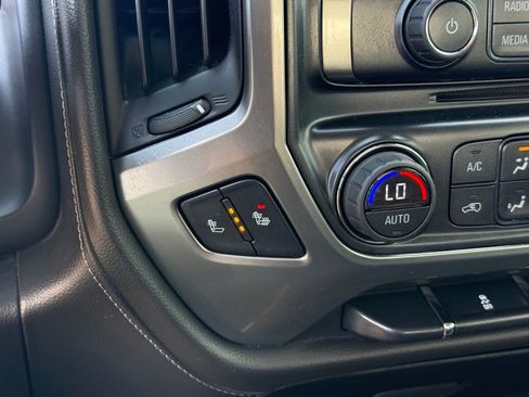 Used 2015 Chevrolet Silverado 1500 LTZ image 22