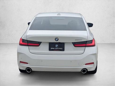 Certified 2025 BMW 330i 330i w/ Premium Package image 7