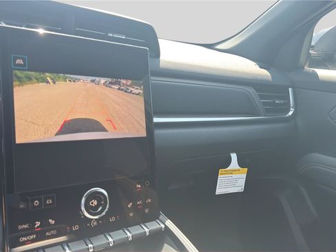 New 2026 GMC Terrain Elevation AWD/4WD image 12