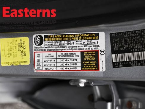 Used 2021 Toyota Avalon XSE image 37