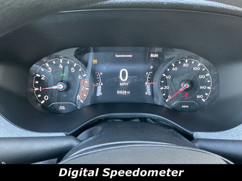 Used 2023 Jeep Compass Sport image 8