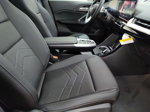 New 2025 BMW X1 xDrive28i w/ Convenience Package image 27