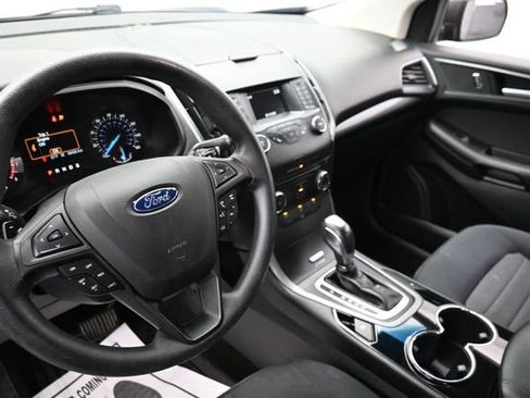 Used 2017 Ford Edge SE FWD image 23