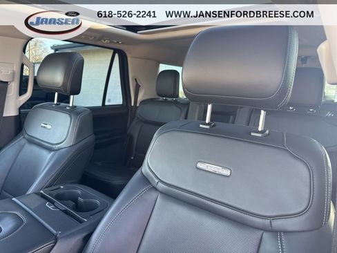 Used 2025 Ford Expedition Max Platinum image 10