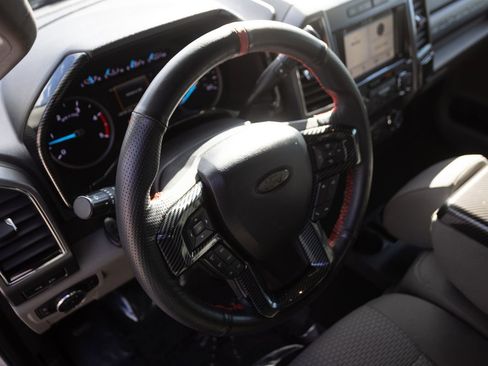 Used 2019 Ford F250 XLT w/ XLT Value Package image 20