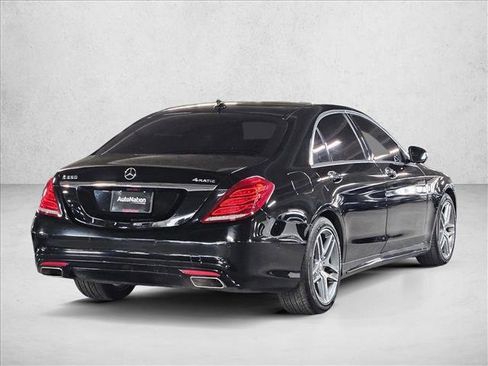 Used 2016 Mercedes-Benz S 550 4MATIC Sedan image 5