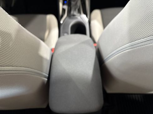 Used 2026 Toyota Corolla LE image 22