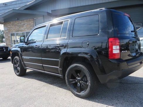 Used 2015 Jeep Patriot Sport w/ Power Value Group AWD/4WD image 27