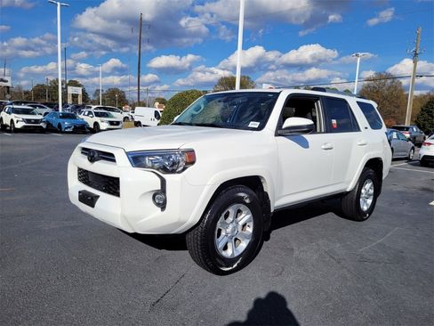 Certified 2023 Toyota 4Runner SR5 image 3