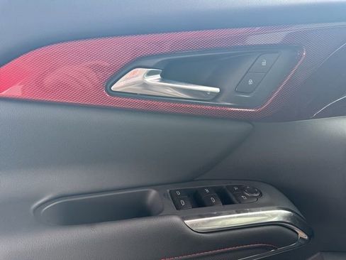 New 2026 Chevrolet Traverse Z71 w/ Driver Confidence Package image 14