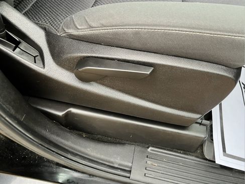 Used 2016 Chevrolet Silverado 1500 LT w/ All Star Edition image 33