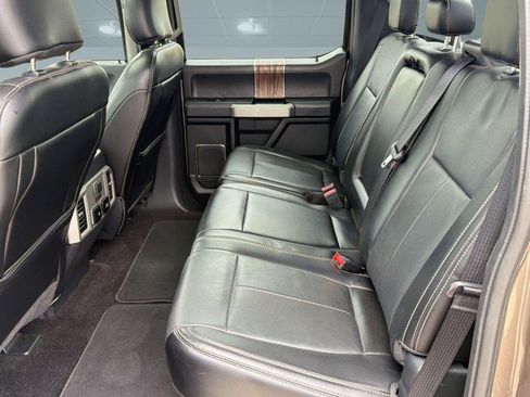 Used 2018 Ford F150 Lariat w/ Equipment Group 502A Luxury AWD/4WD image 14