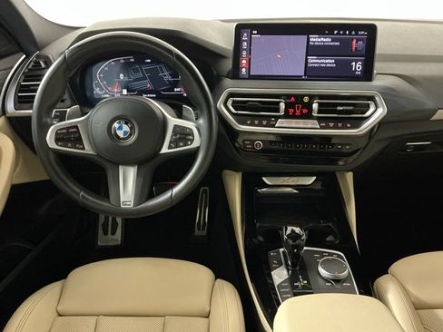 Used 2023 BMW X4 xDrive30i w/ M Sport Package AWD/4WD image 9