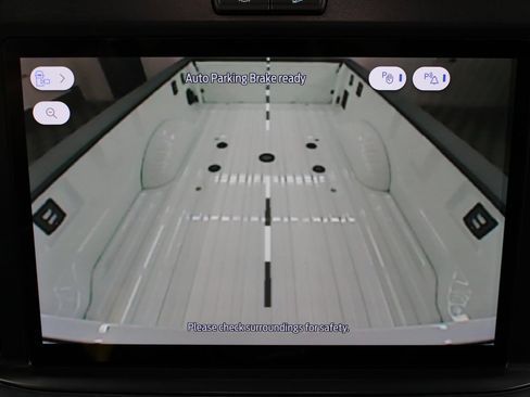 Used 2025 Ford F450 Platinum w/ FX4 Off-Road Package image 20