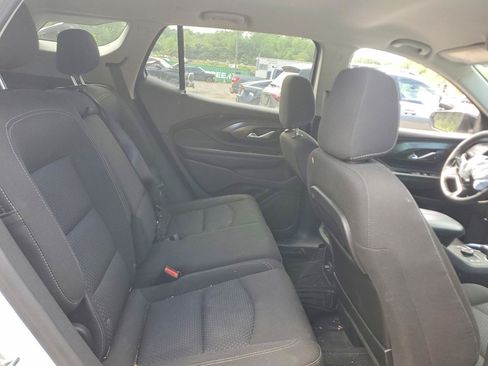Used 2022 GMC Terrain SLE w/ Driver Convenience Package AWD/4WD image 9