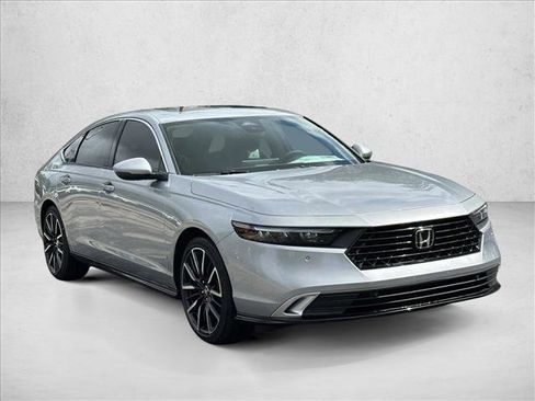 New 2026 Honda Accord Touring image 7