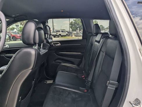 Used 2018 Jeep Grand Cherokee Laredo AWD/4WD image 13