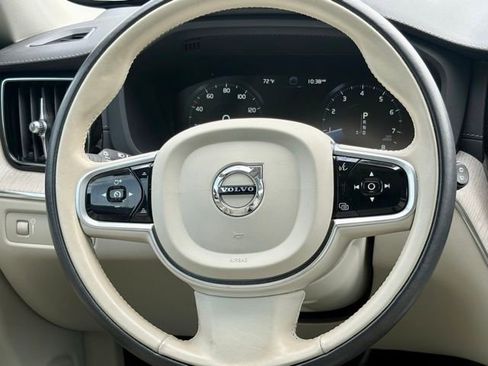 Used 2021 Volvo XC60 T5 Inscription w/ Advanced Package FWD image 20