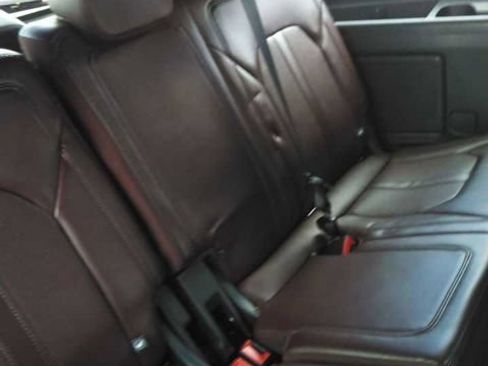 Used 2024 Ford Expedition Limited AWD/4WD image 5