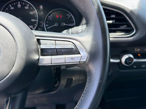 Used 2021 MAZDA CX-30 FWD 2.5 S w/ Premium Package image 37