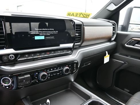 New 2026 Chevrolet Silverado 3500 High Country w/ High Country Premium Package image 23