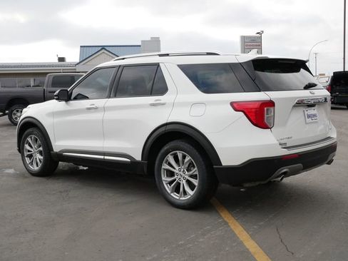 Used 2020 Ford Explorer Limited image 3